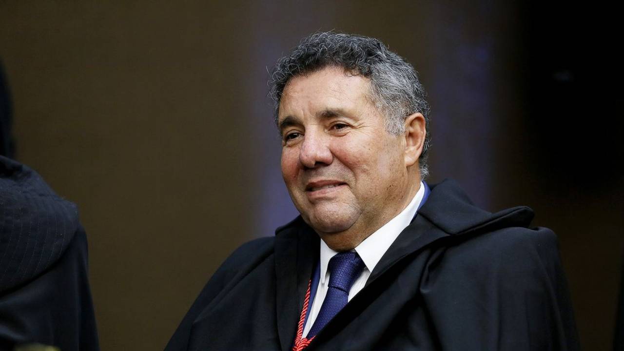 Após repercussão, Márcio Roberto confirma permanência no TJ de Alagoas