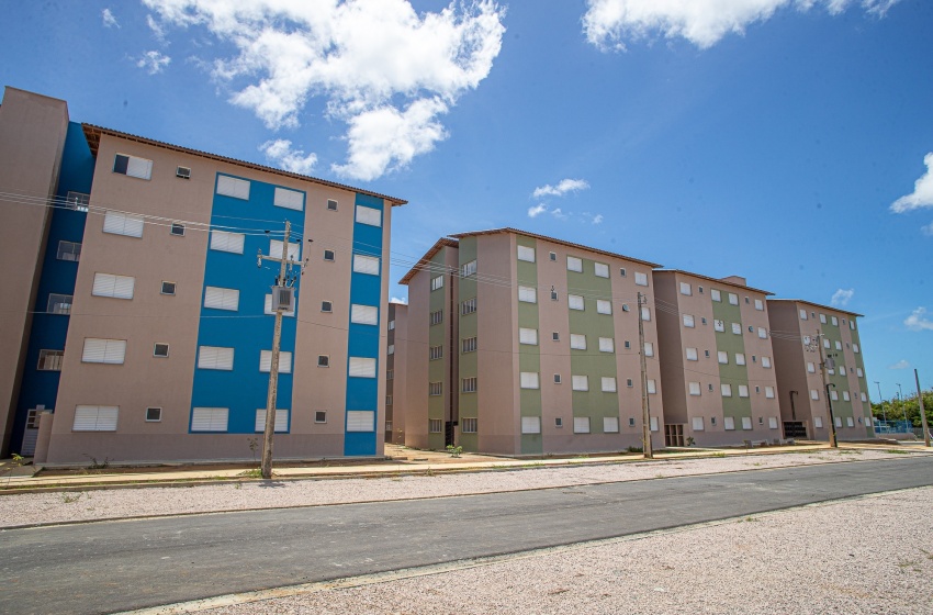 “Troco por uma moto Twister”: casas sorteadas em Maceió já são oferecidas em negociação ilegal