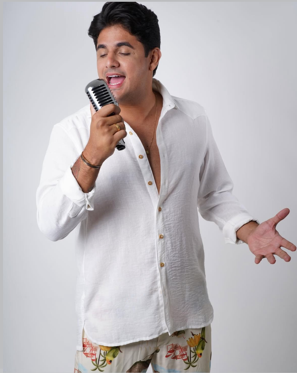 Prisão confirmada: Justiça mantém prisão do cantor João Lima