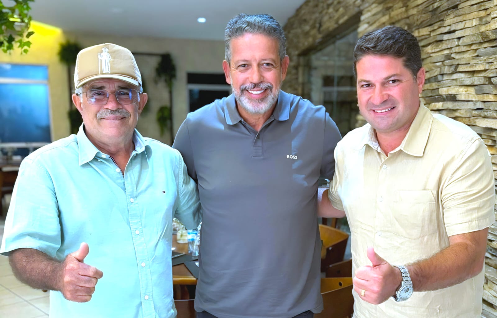 Arthur Lira avança no Agreste e recebe em Igaci o apoio do prefeito Petrúcio Barbosa e do ex-prefeito Toinho Barbosa