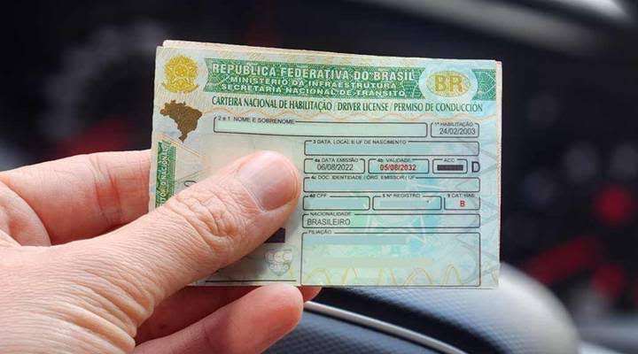 Detran/AL altera regras da CNH e permite veículo particular no exame prático