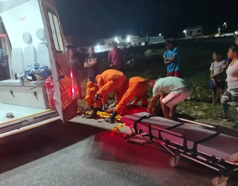 Jovem é encontrada embriagada e abandonada às margens de estrada no interior de Alagoas