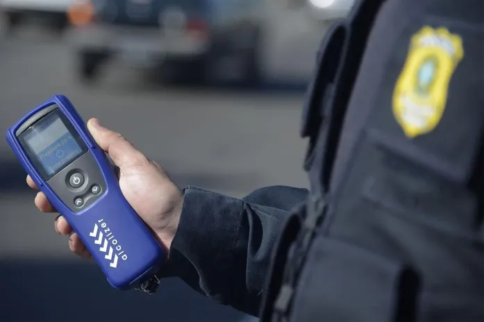 Condutor é preso por embriaguez ao volante após colisão e fuga em Palmeira dos Índios