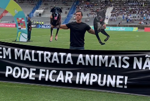 “Aquele que ama os animais ama a todos”, Deputado Delegado Leonam promove ação de conscientização no estádio Rei Pelé