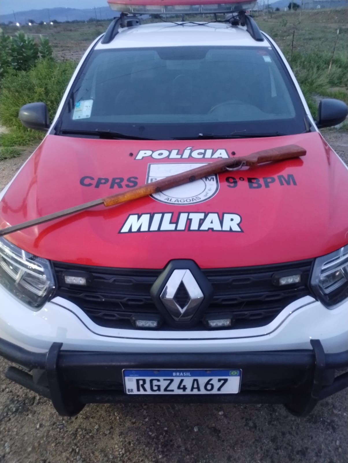 Homem é preso após disparo acidental de espingarda em Olho D’Água do Casado