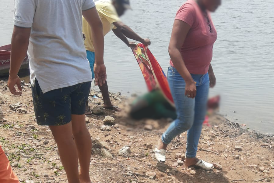 Corpo do homem que salvou filhas de afogamento é encontrado em açude de Jaramataia
