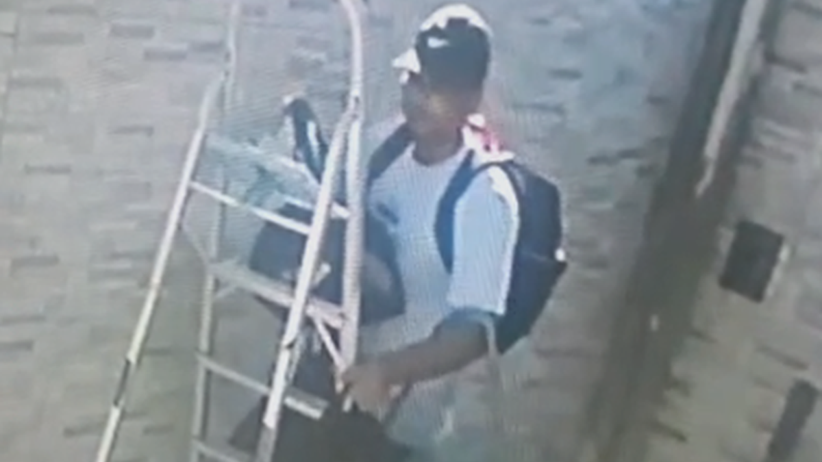 Homem invade casa de policial e rouba munições e carregadores de arma em Maceió