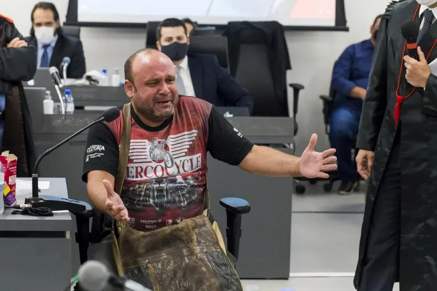 Produtor condenado por incêndio na Boate Kiss vai para regime aberto