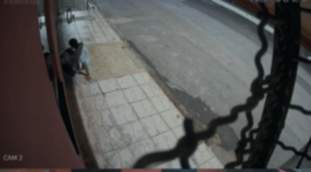 Loja é arrombada durante a madrugada no Eustáquio Gomes