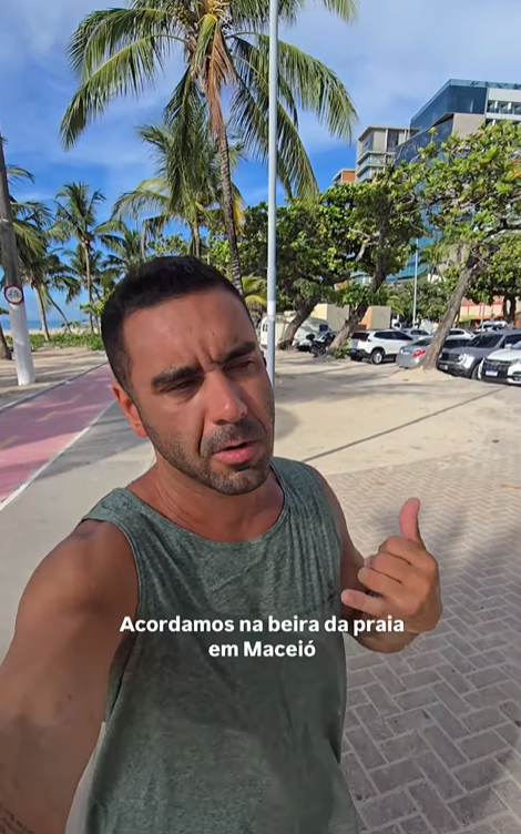 Casal conhecido por viver em motorhome escolhe Orla de Maceió para ”amanhecer” e se encanta com a vista