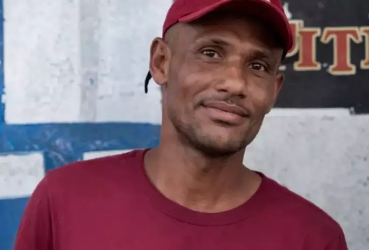 Dono de bar é morto a tiros dentro do próprio estabelecimento em Penedo; suspeito fugiu