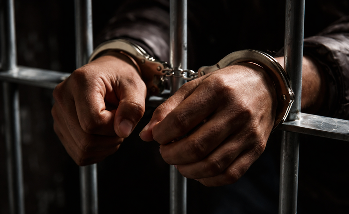 Turista argentino é preso após se masturbar para uma menor de idade em um hotel da capital