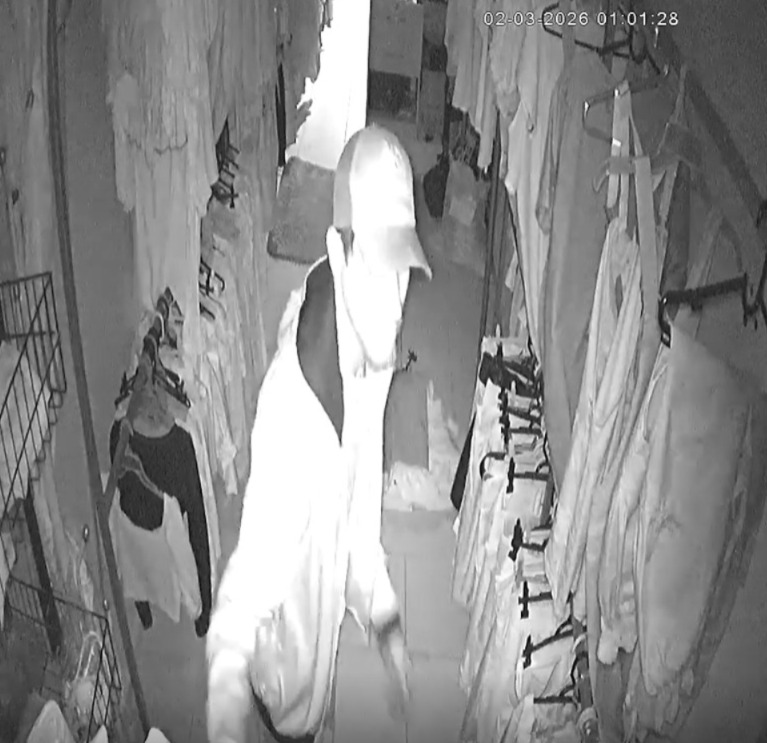 Loja de roupas é furtada durante a madrugada em Arapiraca