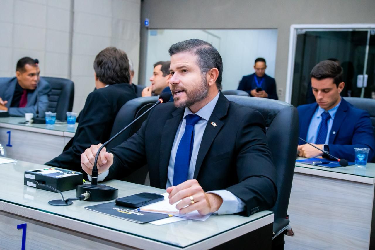 Thiago Prado defende educação no combate a criminalidade