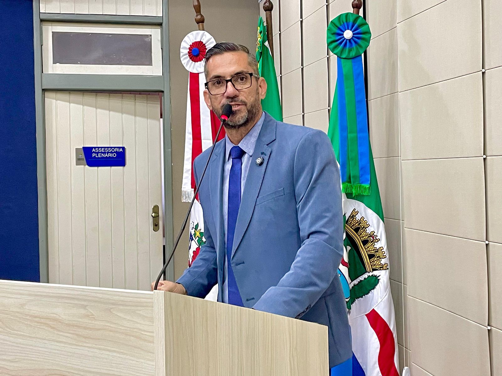 Leonardo Dias repercute prisão de Vorcaro e parabeniza ministro Mendonça: “Coragem que precisa ser reconhecida”