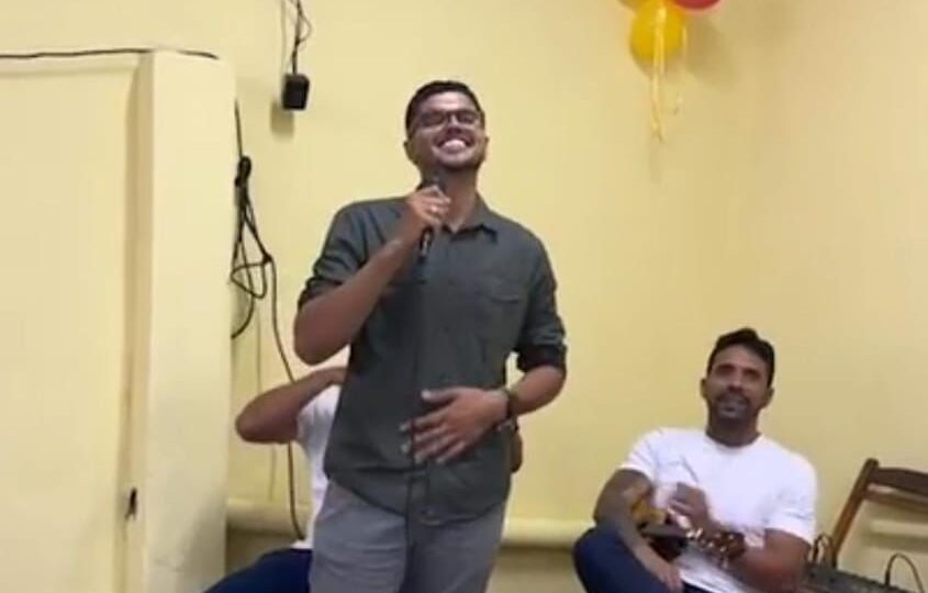 Empresário e ativo nas redes; saiba quem era o jovem encontrado morto dentro de carro em Riacho Doce