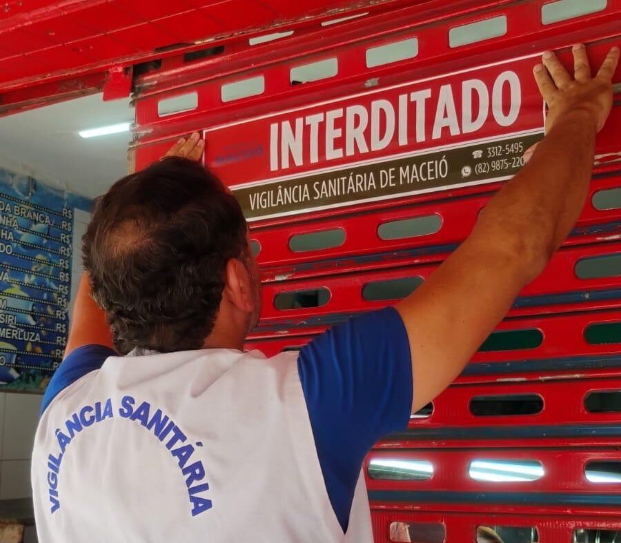 Vigilância Sanitária interdita mais um frigorífico em Maceió e apreende 80kg de carne deteriorada