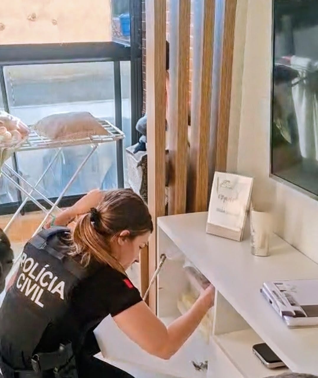 Gerente de banco é investigada após desviar R$ 500 mil da conta de um único cliente; suspeita usava dinheiro para gastos pessoais