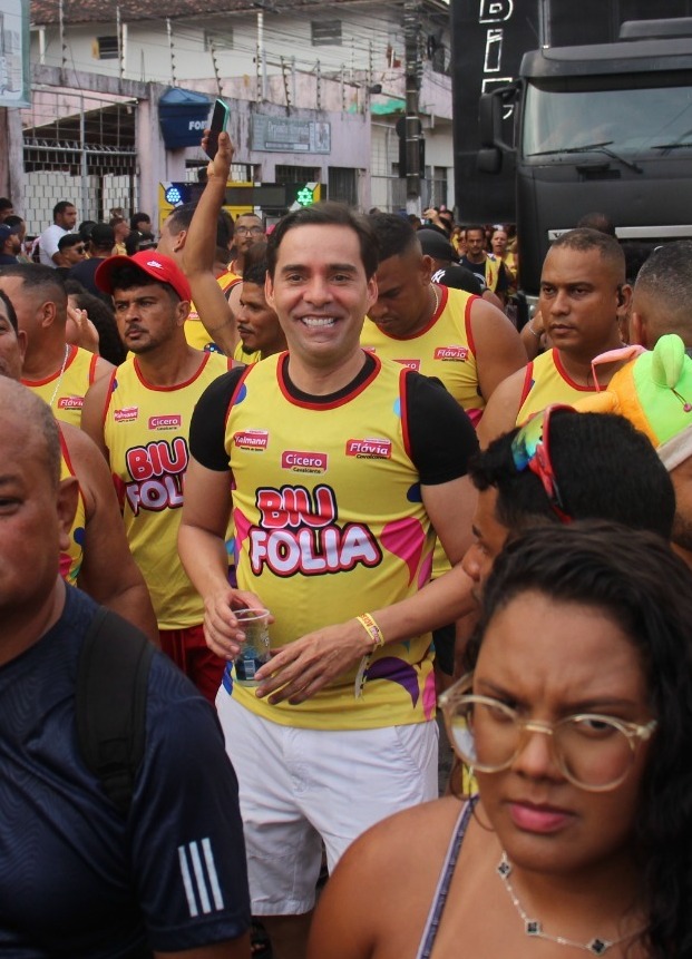 Kelmann celebra aniversário do Benedito Bentes e reforça compromisso com melhorias no bairro