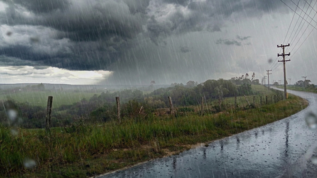 Previsão indica tempo instável e chuvas no fim de semana em Alagoas