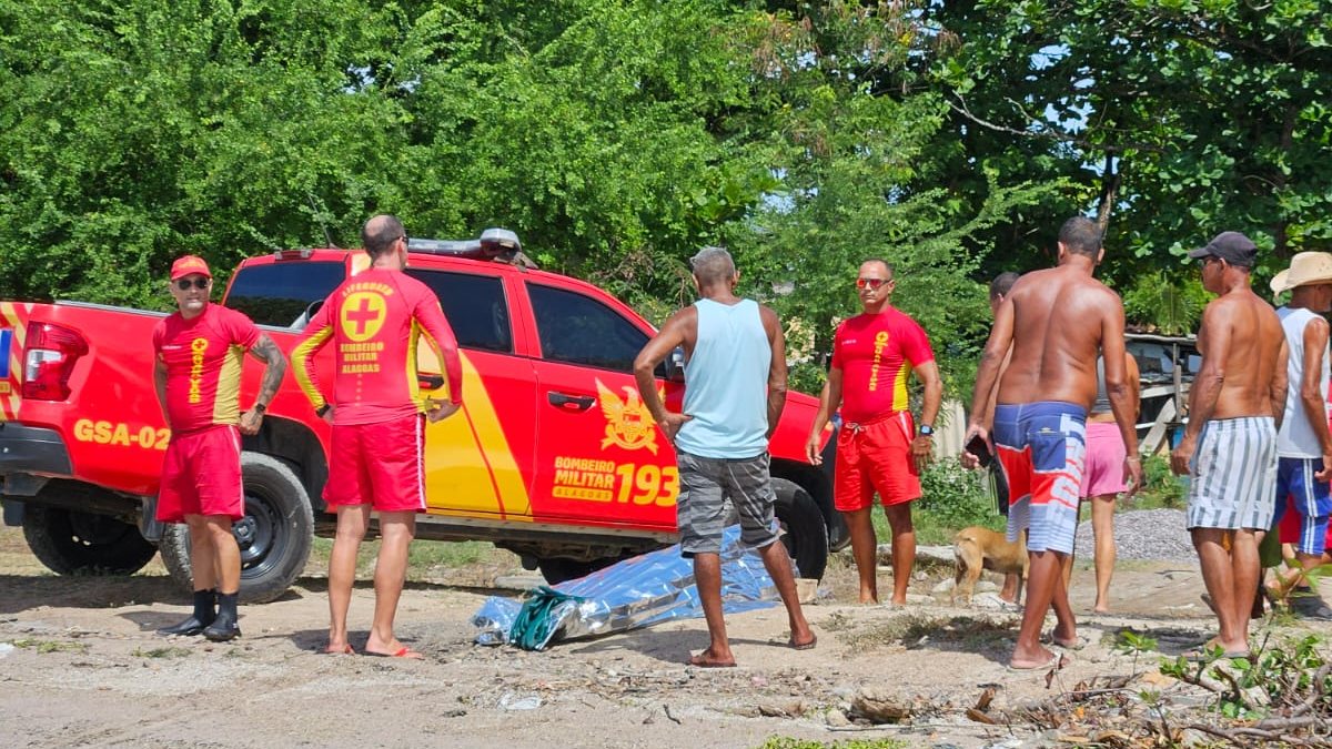 Após buscas intensas, corpo de pescador é localizado na Lagoa Mundaú após 24h