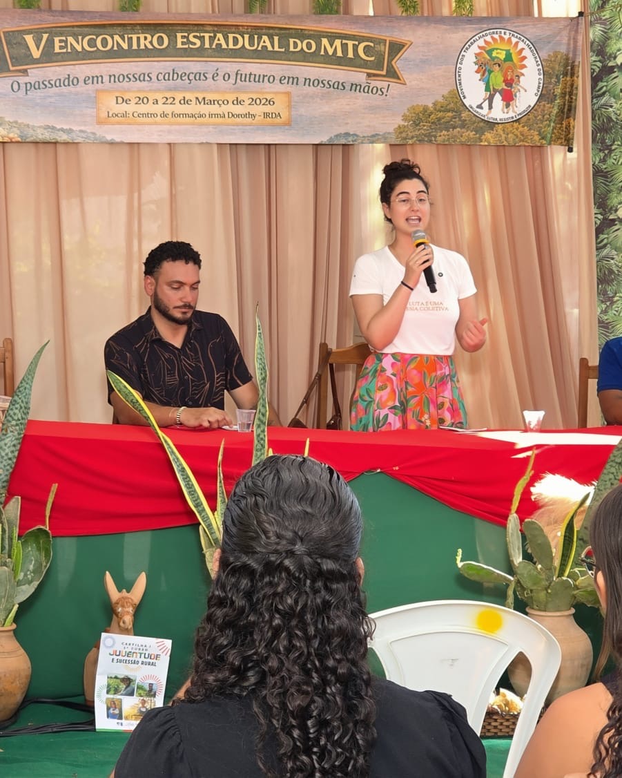 Em Igaci, Teca Nelma apresenta propostas para jovens do campo de Alagoas