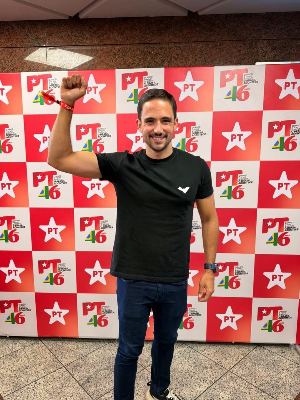 “A vergonha foi maior que o público”, diz Cauê Castro após manifestação da direita em Maceió