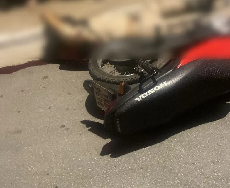 Dupla em motocicleta executa homem a tiros em Arapiraca