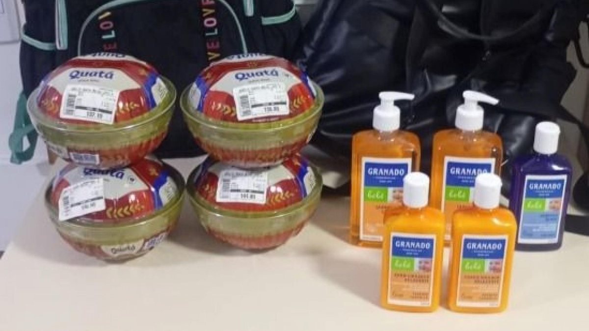 Casal é detido após tentativa de furto em supermercado na Ponta Verde, em Maceió