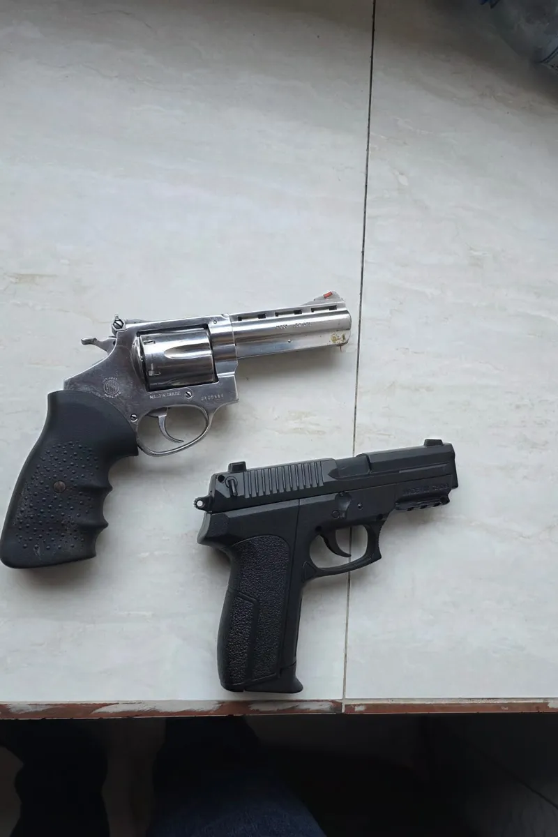 Servidor municipal é preso suspeito de guardar armas para facção em Maragogi