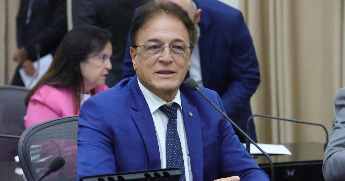 Assembleia Legislativa do Estado de Alagoas: deputado estadual Galba Novaes retorna ao plenário