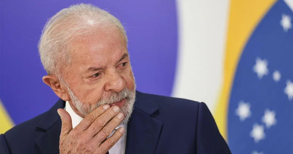 Tribunal de Contas investiga uso de R$ 45 milhões em acervo pessoal de Lula