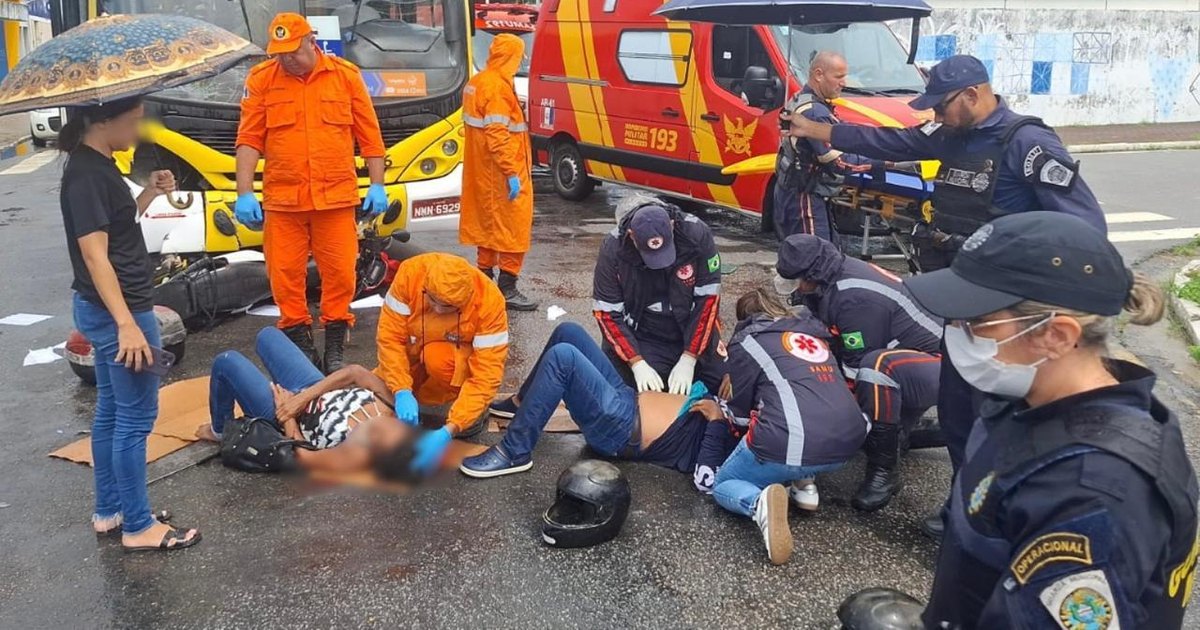 Guarda Civil de Maceió presta socorro após acidente entre moto e ônibus na Gruta