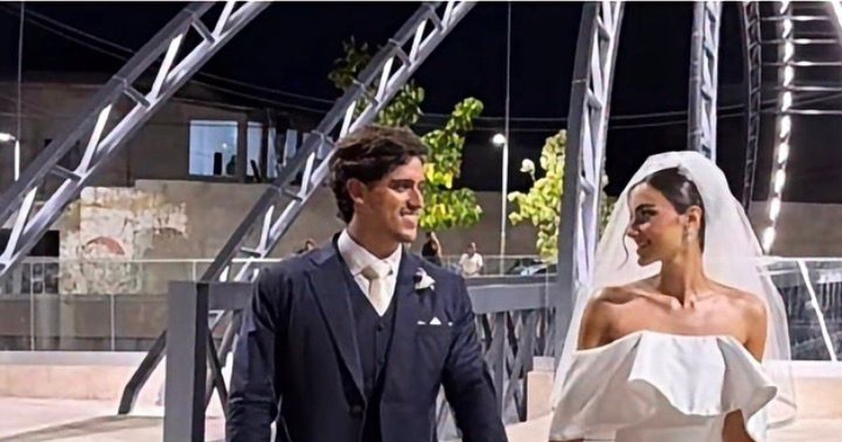 Noiva que pendurou “cadeado do amor” na ponte do Renasce Salgadinho é exonerada do Governo do Estado