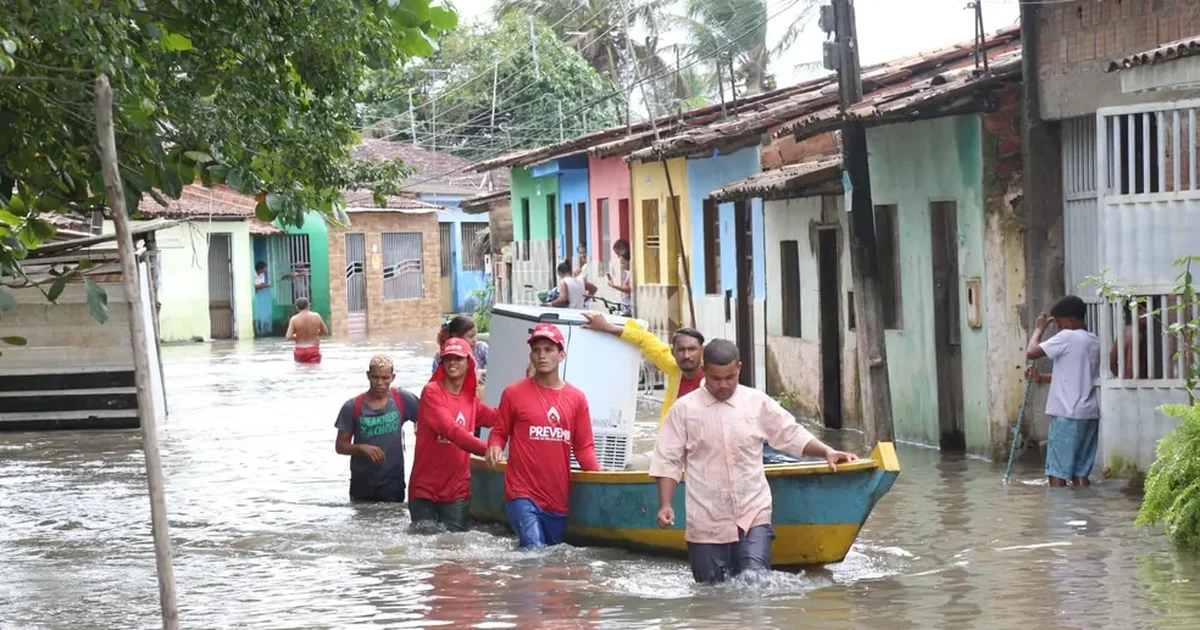 Prepare-se Alagoano: Inmet dispara alerta de chuvas intensas para 70 cidades de Alagoas nesta segunda-feira (27)
