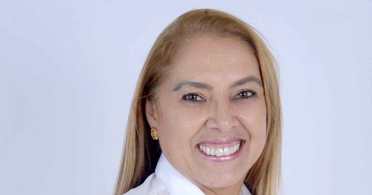 “Estou fora do cercado para lutar por Palmeira dos Índios”, afirma vice-prefeita Sheila Duarte