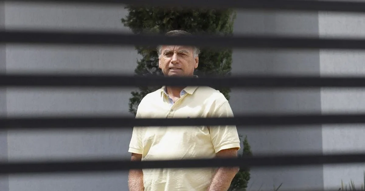 Congresso Nacional decide na quinta-feira (30) se aprovará projeto que pode diminuir pena de Bolsonaro