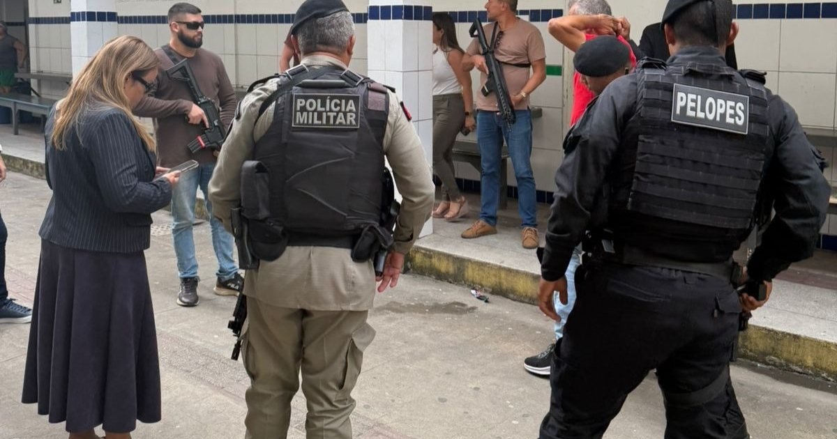 Professor é preso dentro de escola em Murici suspeito de abusar de alunos