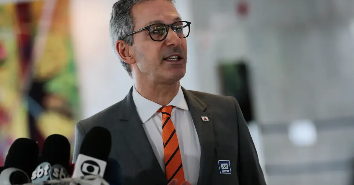 Zema rebate Gilmar: “O Supremo é o incendiário do Brasil”