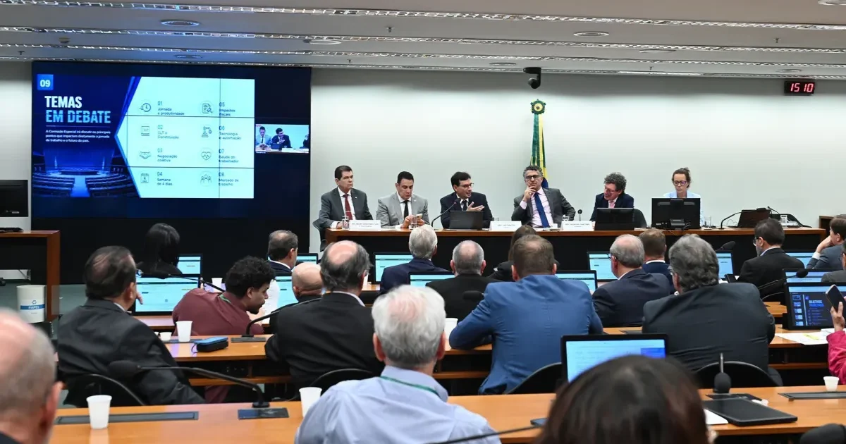 Líderes do Centrão negam embarcar em sugestão do PL por escala 4×3