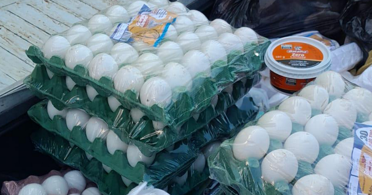 Vigilância Sanitária apreende 100 kg de alimentos vencidos em estabelecimento na Ponta Verde