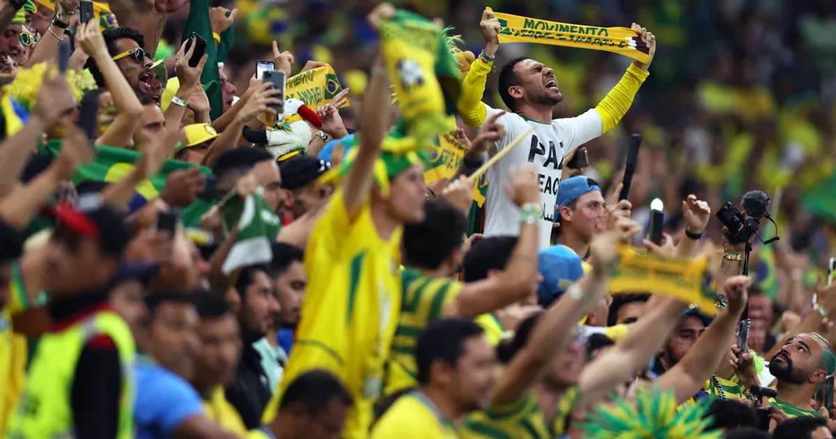 Cabe no Brasil? Argentina proíbe entrada de devedores de pensão em estádios de futebol