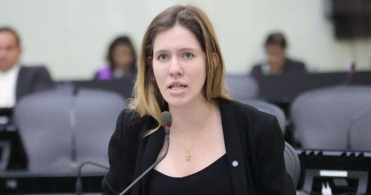 Cibele Moura apresenta emenda para garantir efeitos retroativos em promoções de militares em Alagoas