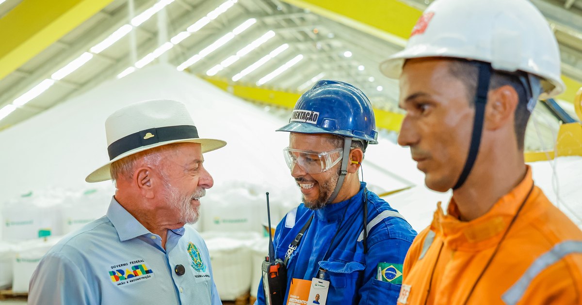 “Nós vamos combater eles aqui dentro”, diz Lula sobre PCC e Comando Vermelho