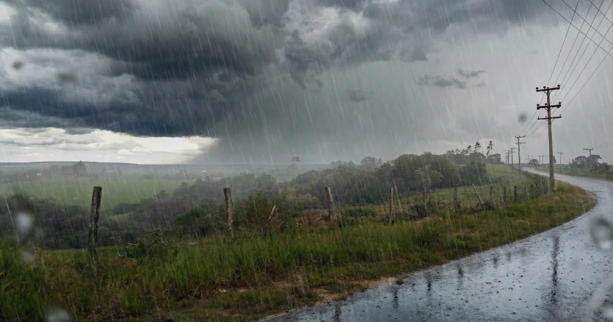 Inmet emite alerta de chuva para 15 cidades de Alagoas neste domingo (03)