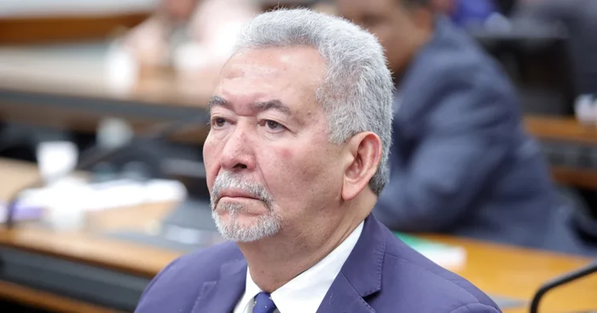 PT Alagoas sai em defesa de Paulão após decisão que pode impactar mandato