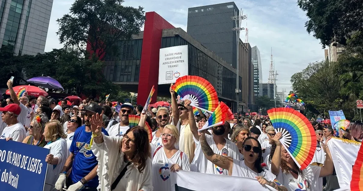 Multa de R$1 milhão: Câmara de SP aprova veto a crianças na Parada LGBT