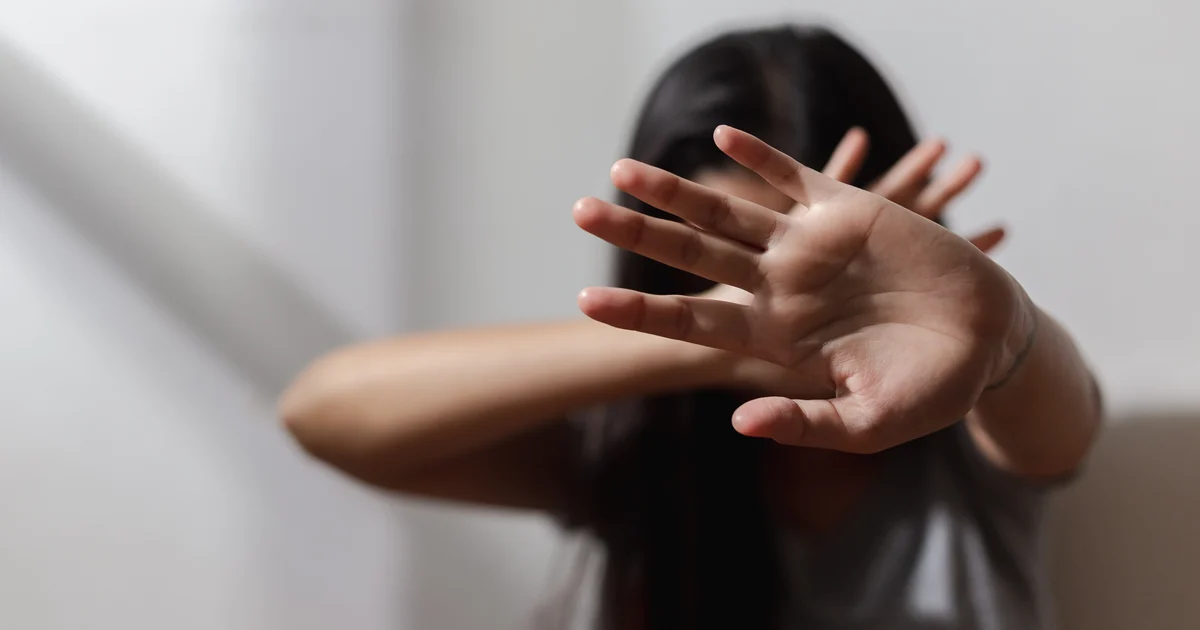 Influenciadora pede justiça por vítimas de estupro coletivo: “Abusadores precisam ser encontrados”