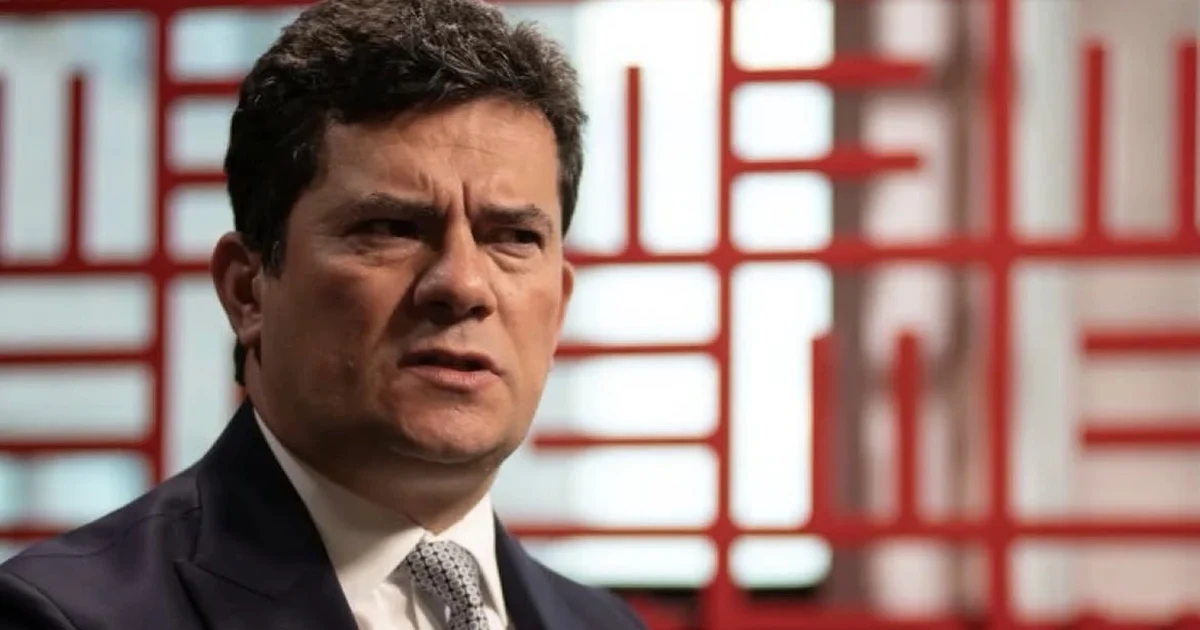 Moro sai em defesa de Flávio Bolsonaro, ataca PT e pede CPI do Master