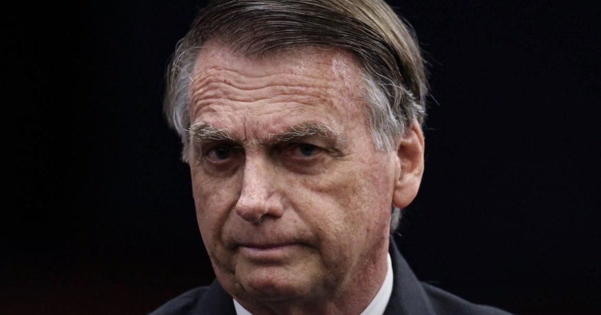 Petistas acionam TSE para barrar filme de Bolsonaro antes das eleições